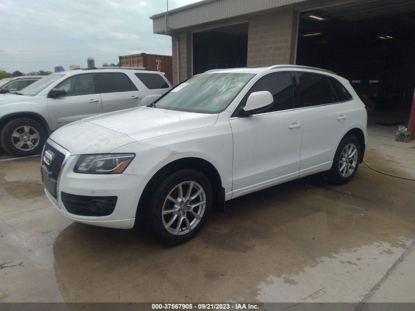 2011 Audi Q5 2.0T Premium VIN: WA1LFAFP4BA050249 Lot: 37567905