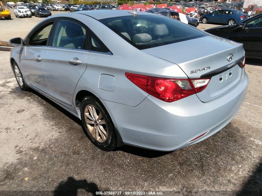 5NPEB4AC9DH618975 2013 Hyundai Sonata Gls