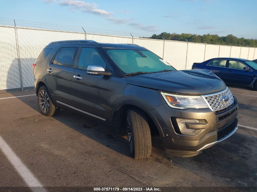 1FM5K8HT5HGD20359 2017 Ford Explorer Platinum