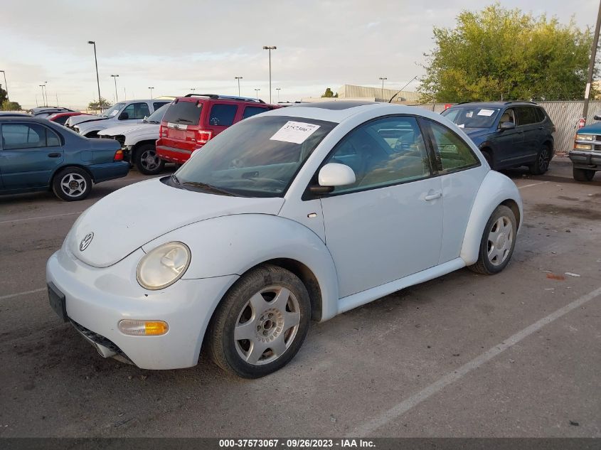 2000 Volkswagen New Beetle Gls VIN: 3VWCA21C0YM491805 Lot: 39702237