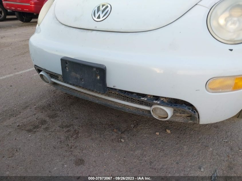 2000 Volkswagen New Beetle Gls VIN: 3VWCA21C0YM491805 Lot: 39702237