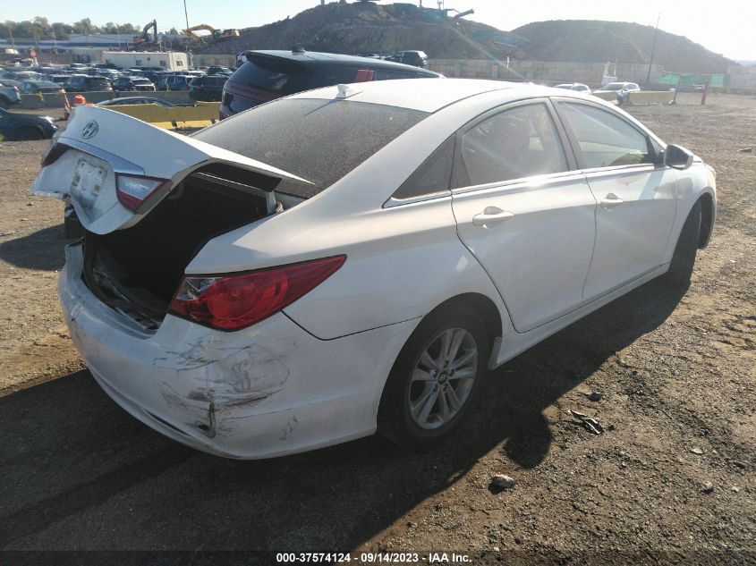 5NPEB4AC4DH745987 2013 Hyundai Sonata Gls