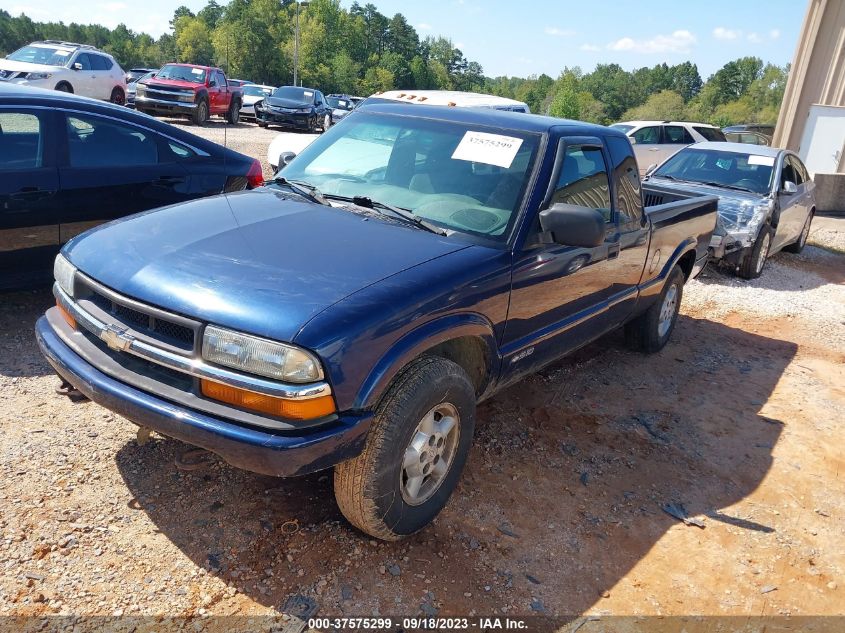 2002 Chevrolet S-10 Ls VIN: 1GCDT19W528257889 Lot: 40492031