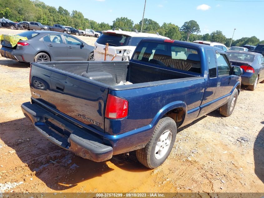 2002 Chevrolet S-10 Ls VIN: 1GCDT19W528257889 Lot: 40492031