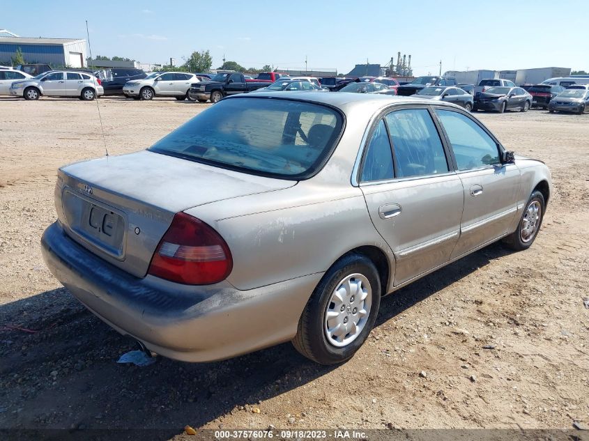 1997 Hyundai Sonata VIN: KMHCF24F1VU722434 Lot: 37576076