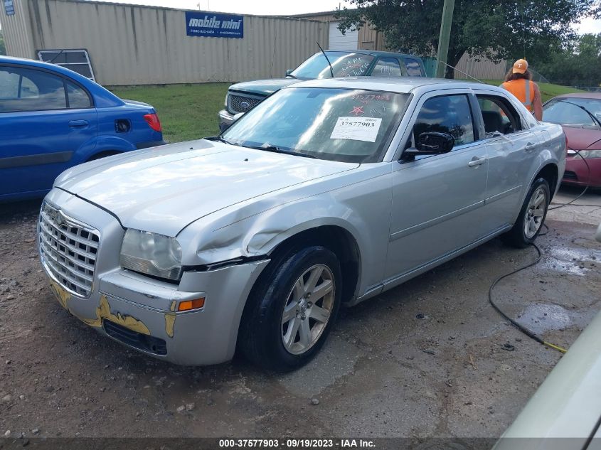 2006 Chrysler 300 Touring VIN: 2C3KA53G16H446100 Lot: 37577903