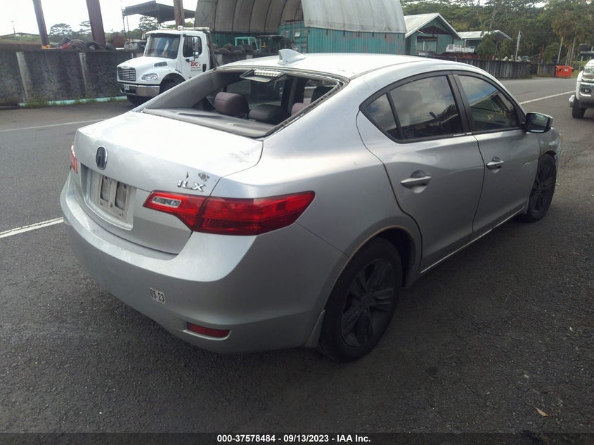 2013 Acura Ilx 2.0L VIN: 19VDE1F38DE001333 Lot: 37578484