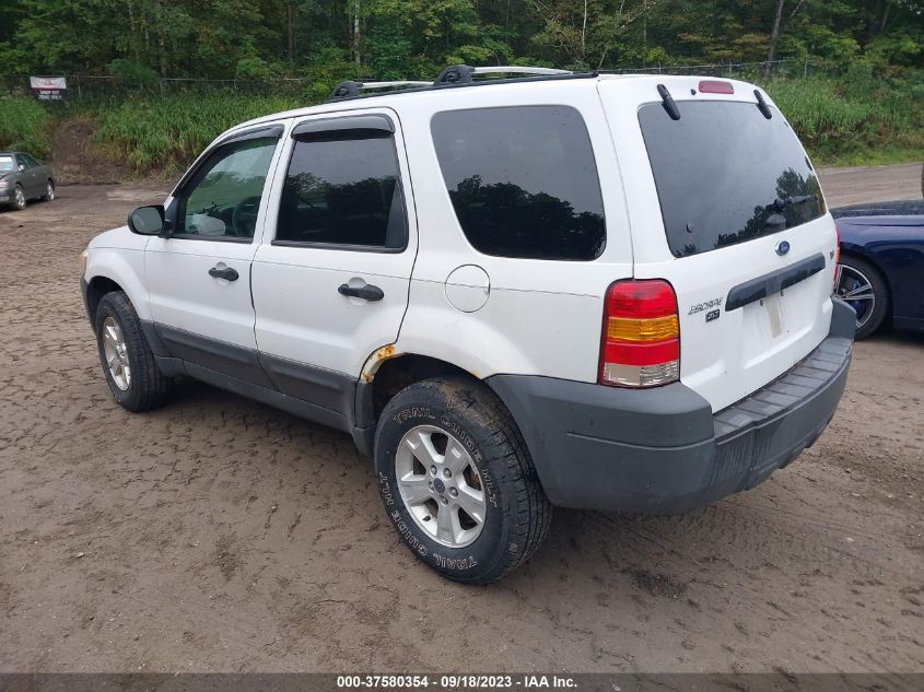 2005 Ford Escape Xlt VIN: 1FMYU93105KD40458 Lot: 37580354