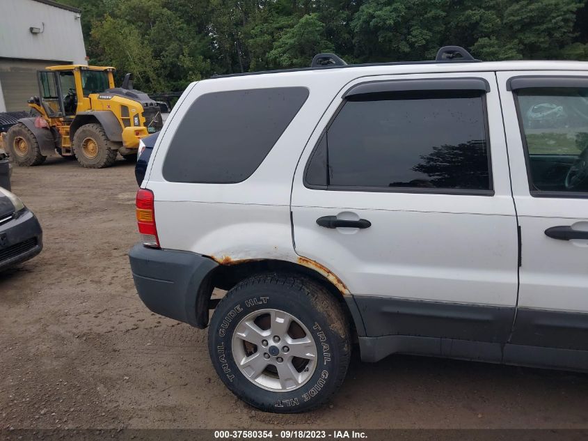 2005 Ford Escape Xlt VIN: 1FMYU93105KD40458 Lot: 37580354