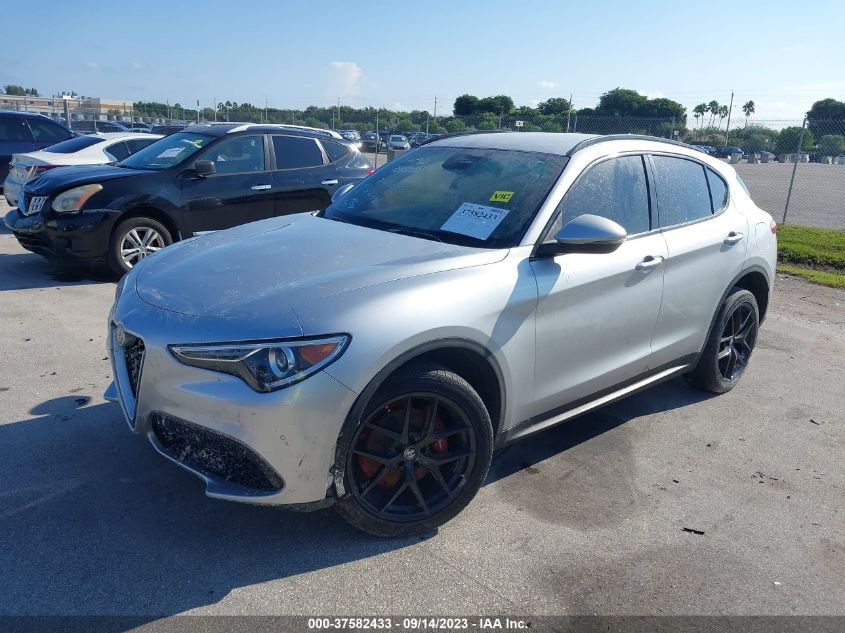 2018 Alfa Romeo Stelvio Sport VIN: ZASFAKPN9J7B74587 Lot: 37582433