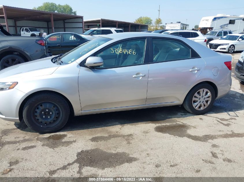 KNAFU4A20D5733516 2013 Kia Forte Ex