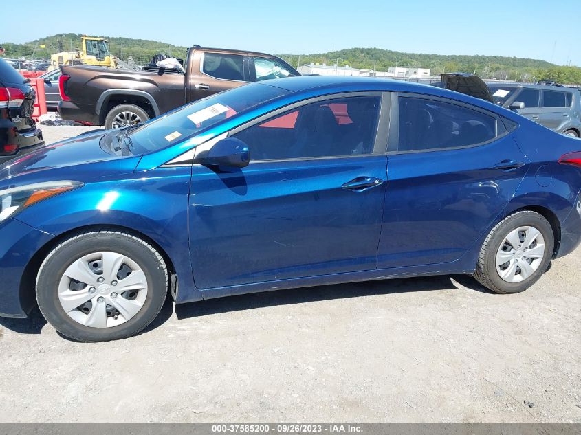 5NPDH4AEXGH745721 2016 Hyundai Elantra Se