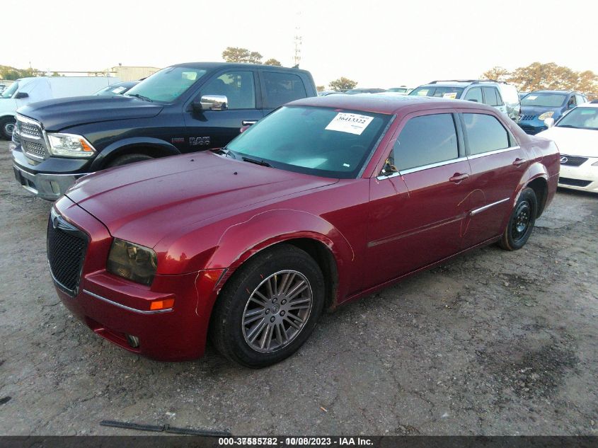 2007 Chrysler 300 Touring VIN: 2C3KA53G77H740179 Lot: 37585782