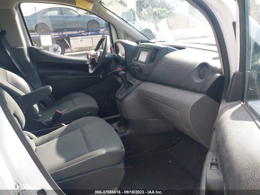 2014 Nissan Nv200 Sv VIN: 3N6CM0KN3EK696490 Lot: 37588616