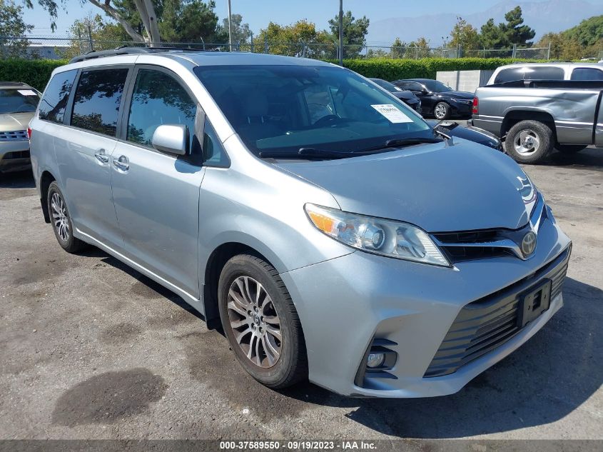 5TDYZ3DC2KS974335 2019 Toyota Sienna Xle Auto Access