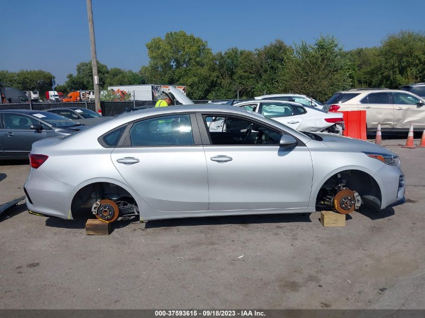 3KPF24AD1ME391069 2021 Kia Forte Lxs