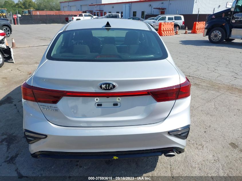 3KPF24AD1ME391069 2021 Kia Forte Lxs