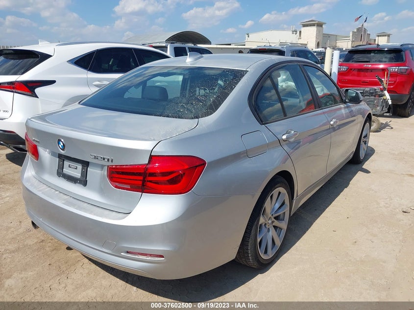 2018 BMW 320I XDRIVE WBA8A3C50JA505795