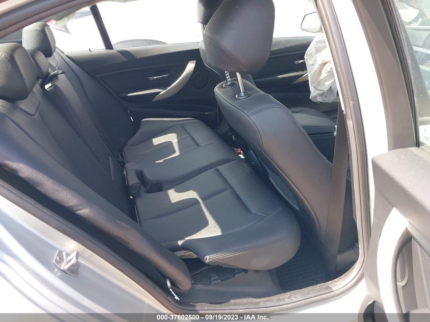 2018 BMW 320I XDRIVE WBA8A3C50JA505795