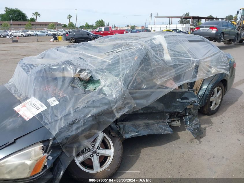 2004 Honda Accord 2.4 Ex VIN: JHMCM56614C027592 Lot: 37605184