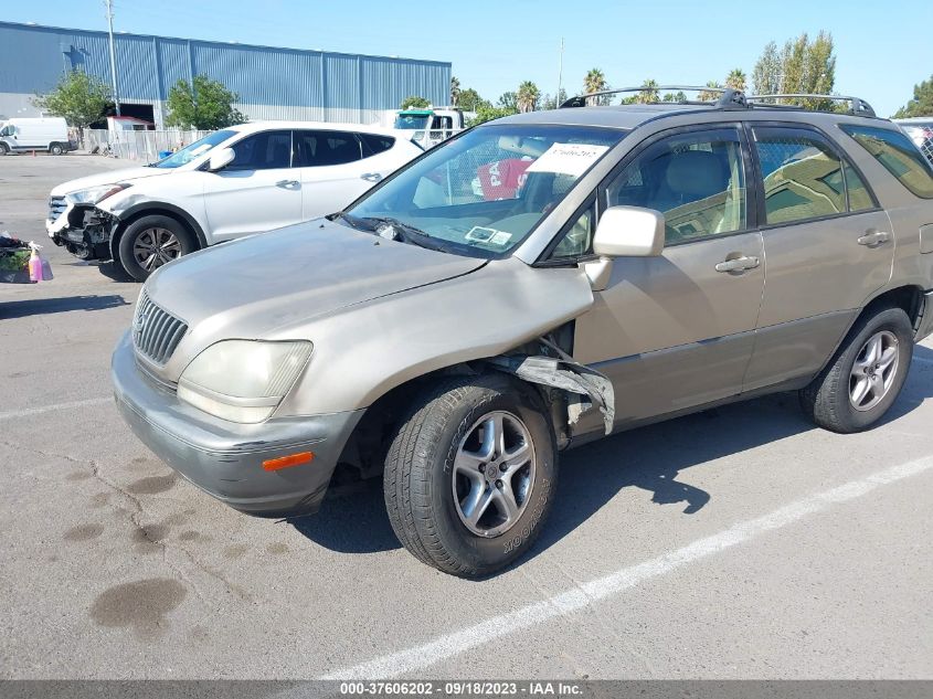 1999 Lexus Rx 300 Luxury Suv VIN: JT6HF10UXX0013057 Lot: 37606202