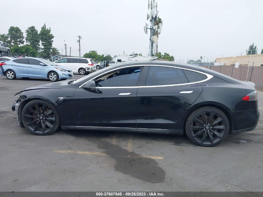 2013 Tesla Model S VIN: 5YJSA1CN7DFP13634 Lot: 37607545