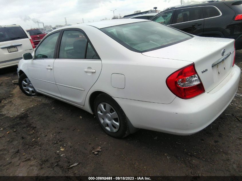 2002 Toyota Camry Le VIN: 4T1BE32K62U013398 Lot: 37612481