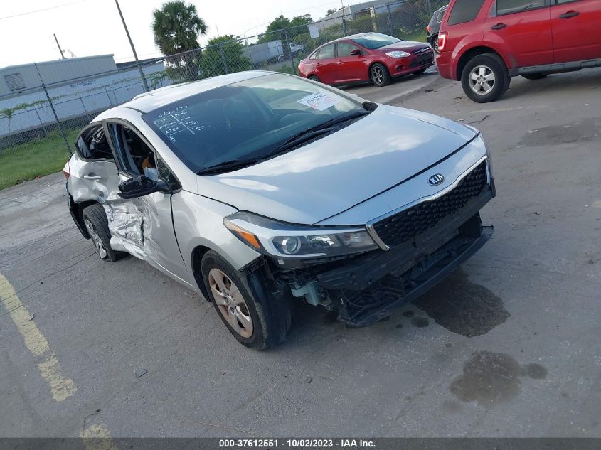 2017 Kia Forte Lx VIN: 3KPFK4A70HE152788 Lot: 37612551