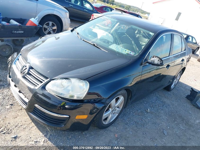 2009 Volkswagen Jetta Se/Sel VIN: 3VWRM71K59M057130 Lot: 39804908