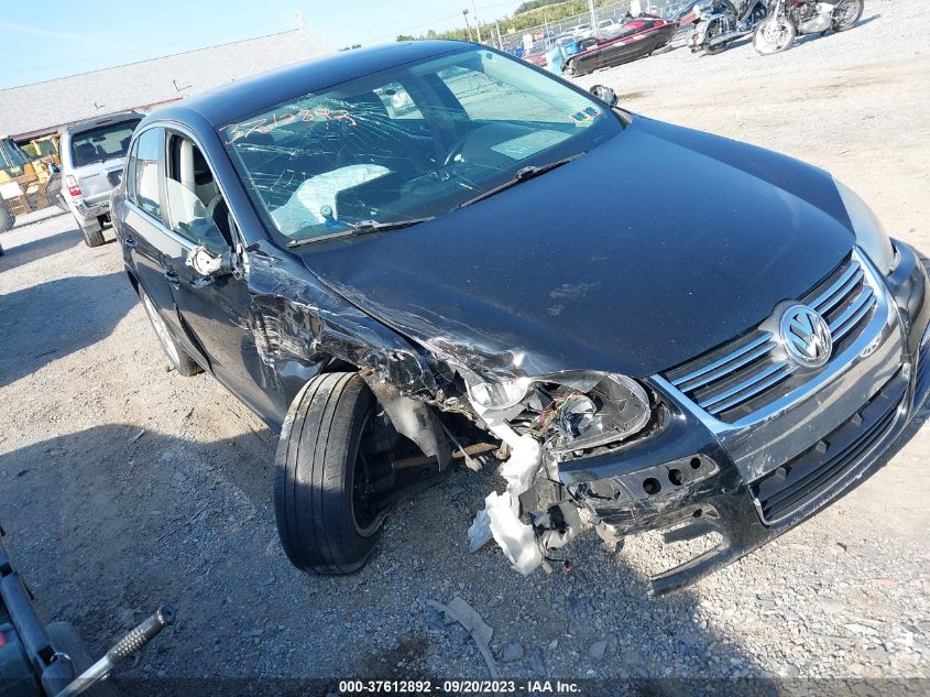 2009 Volkswagen Jetta Se/Sel VIN: 3VWRM71K59M057130 Lot: 39804908