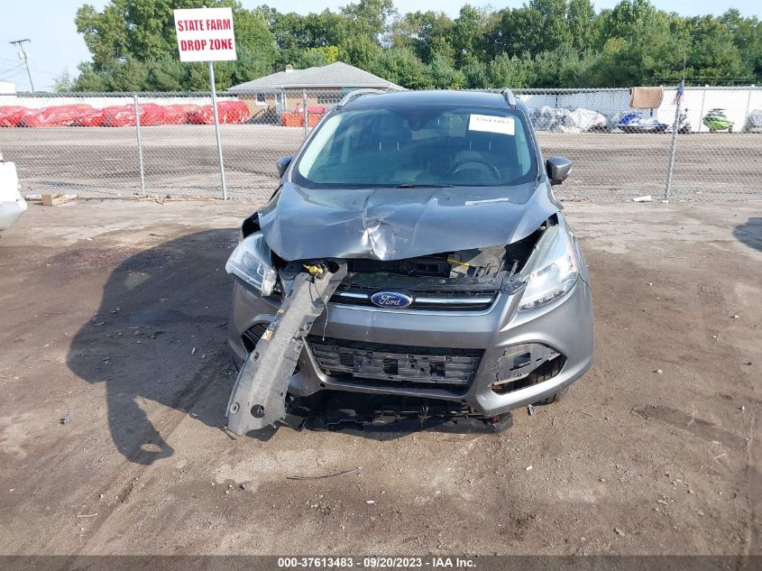 1FMCU9J99EUC99776 2014 Ford Escape Titanium