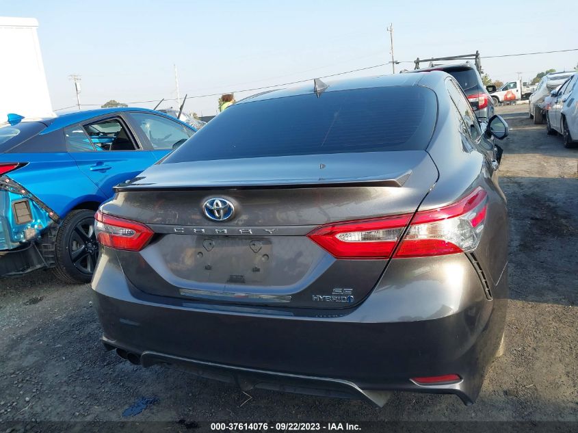 4T1B21HK5KU517798 2019 Toyota Camry Hybrid Se