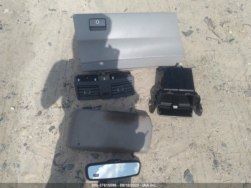 2007 Toyota Camry Se V6/Xle V6/Le V6 VIN: JTNBK46K373007242 Lot: 37615596