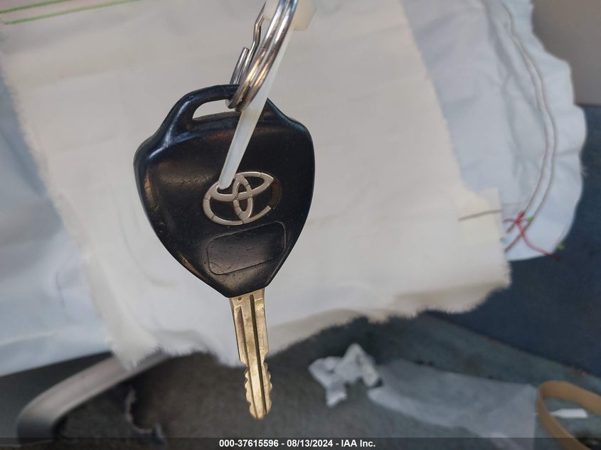 2007 Toyota Camry Se V6/Xle V6/Le V6 VIN: JTNBK46K373007242 Lot: 37615596