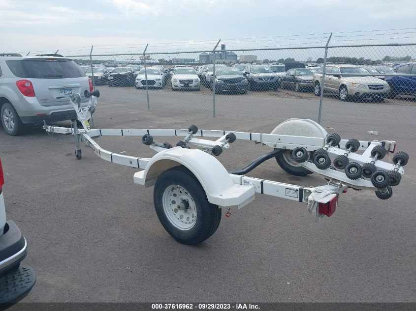 2000 Ez Loader 20' Boat Trailer VIN: 1ZEADALD4YA033227 Lot: 37615962