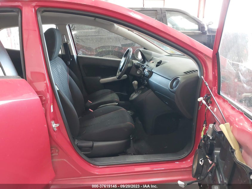 2011 Mazda Mazda2 Touring VIN: JM1DE1HY3B0105511 Lot: 37619145