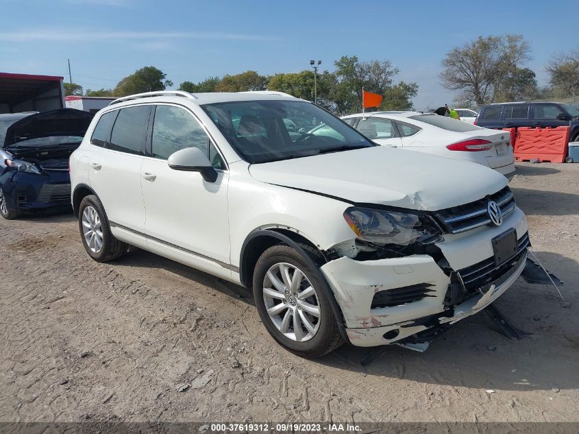 2012 Volkswagen Touareg Sport W/Nav VIN: WVGFF9BP2CD001599 Lot: 37619312