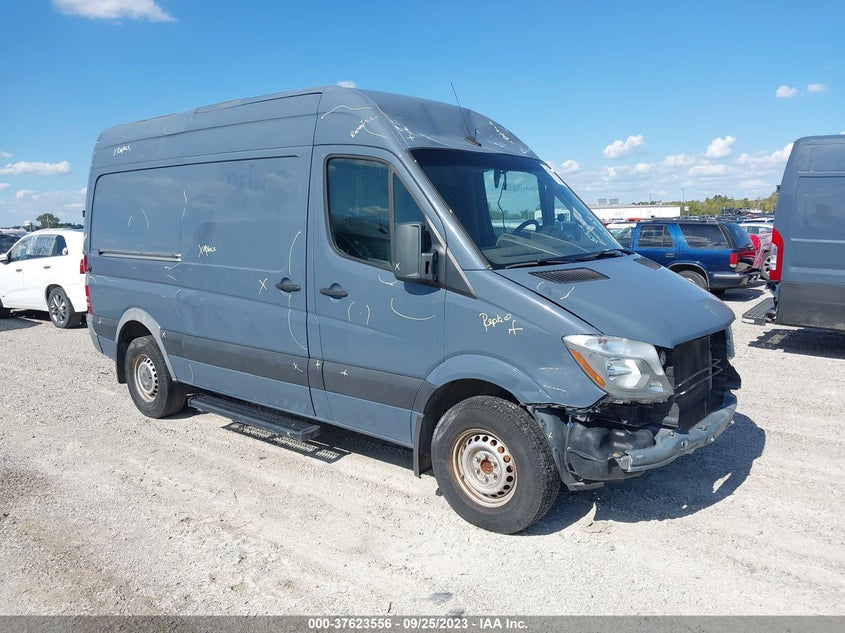 2018 Mercedes-Benz Sprinter 2500 Standard Roof V6 VIN: WD3PE7CD6JP623651 Lot: 37623556