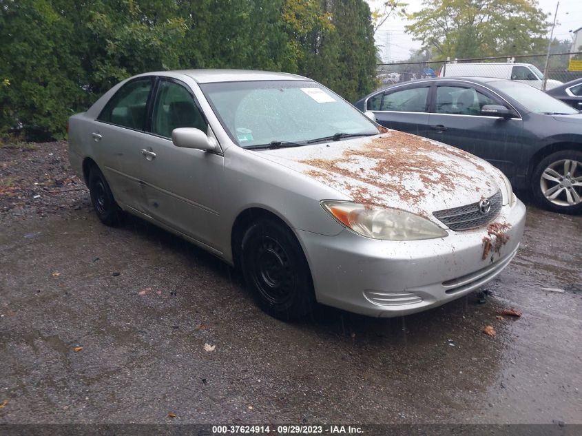 2004 Toyota Camry Le VIN: 4T1BE32K64U906240 Lot: 37624914