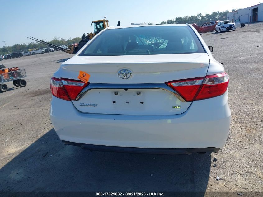 4T1BF1FK7FU044841 2015 Toyota Camry Se