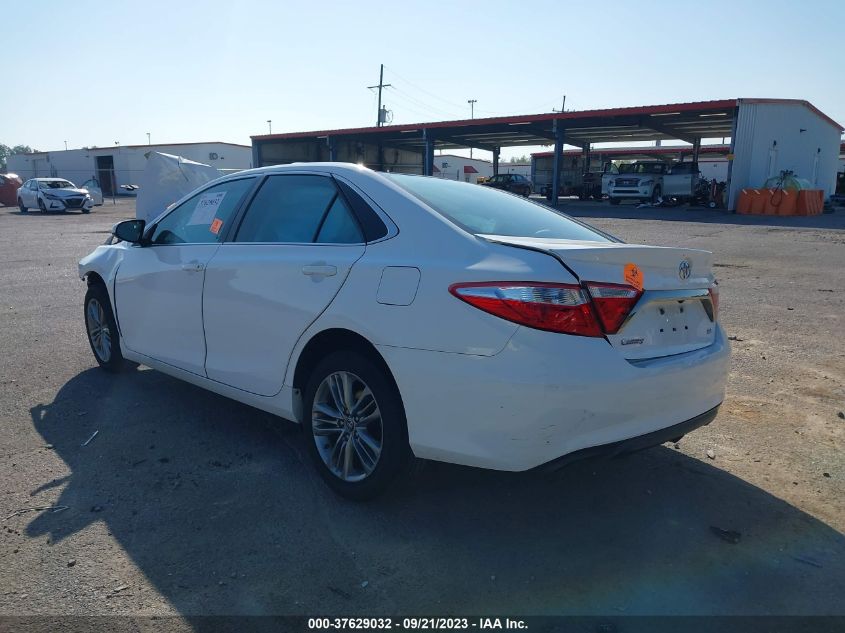 2015 Toyota Camry Se VIN: 4T1BF1FK7FU044841 Lot: 37629032