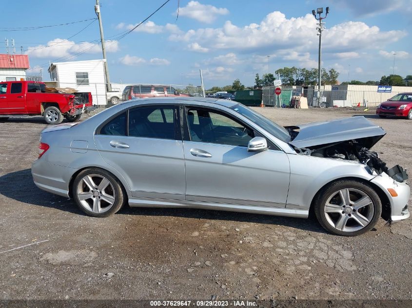 2010 Mercedes-Benz C 300 Sport 4Matic/Luxury 4Matic VIN: WDDGF8BB8AF458058 Lot: 37629647