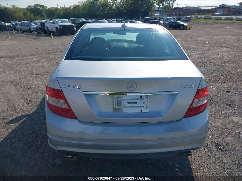 2010 Mercedes-Benz C 300 Sport 4Matic/Luxury 4Matic VIN: WDDGF8BB8AF458058 Lot: 37629647