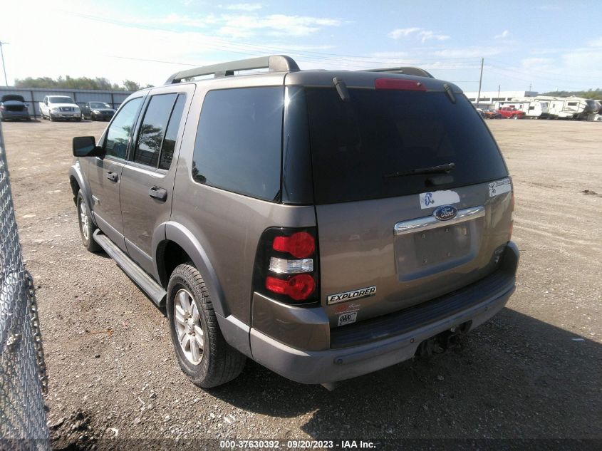 2006 Ford Explorer Xlt VIN: 1FMEU73856UA27664 Lot: 37630392