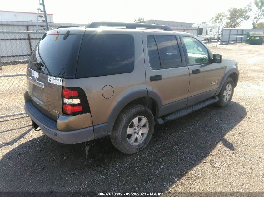 2006 Ford Explorer Xlt VIN: 1FMEU73856UA27664 Lot: 37630392