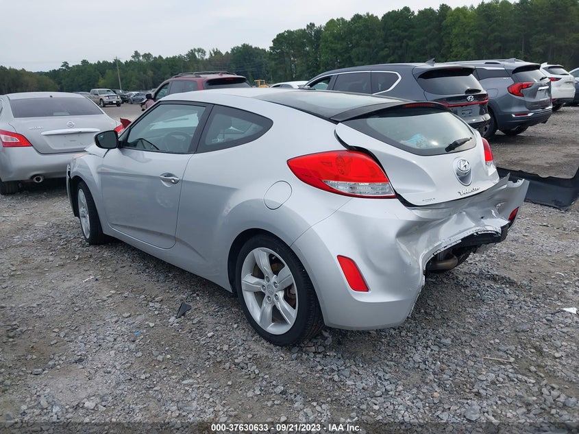 2014 Hyundai Veloster Base W/Black VIN: KMHTC6AD5EU216107 Lot: 37630633