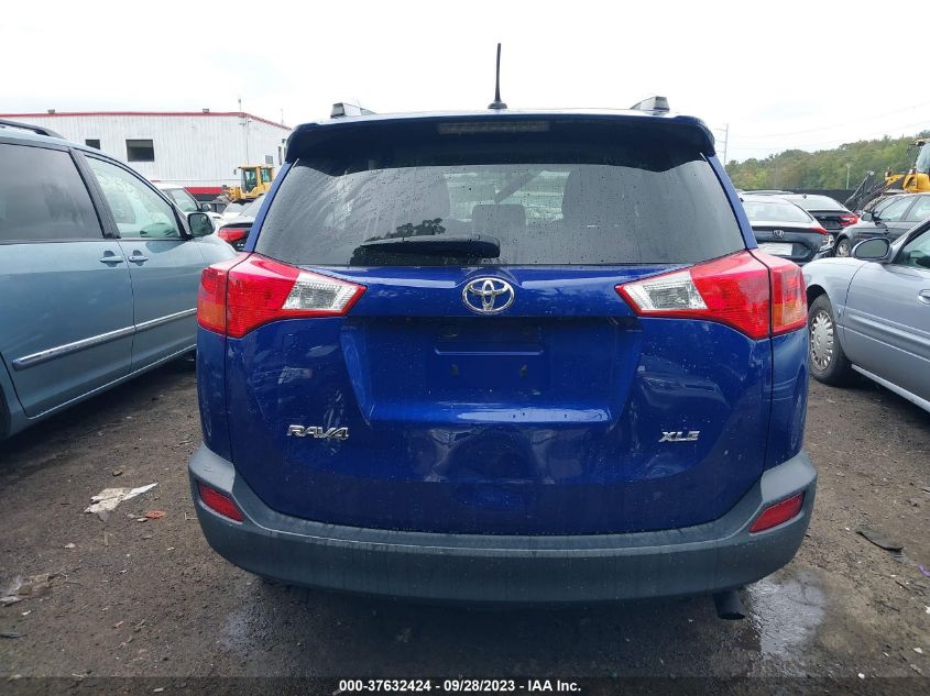 2T3WFREV5FW167427 2015 Toyota Rav4 Xle
