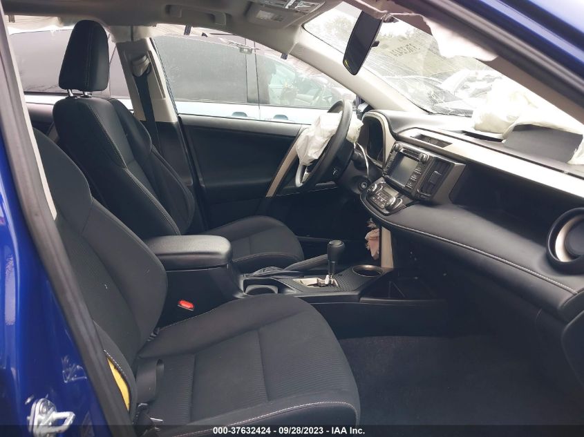 2T3WFREV5FW167427 2015 Toyota Rav4 Xle