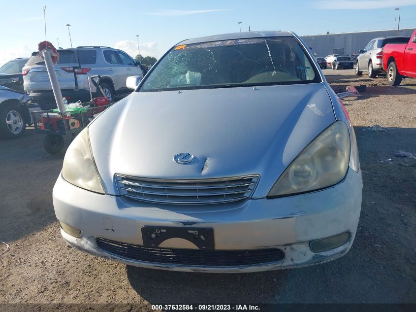 2002 Lexus Es 300 Base (A4) VIN: JTHBF30G120043124 Lot: 37632584