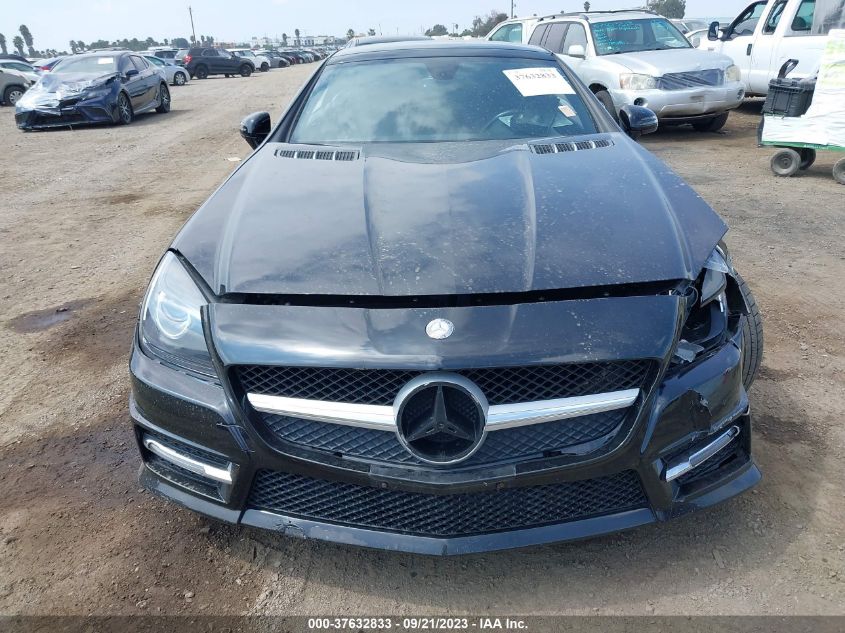 VIN WDDPK3JA5GF117782 2016 Mercedes-Benz SLK-Class,... no.12